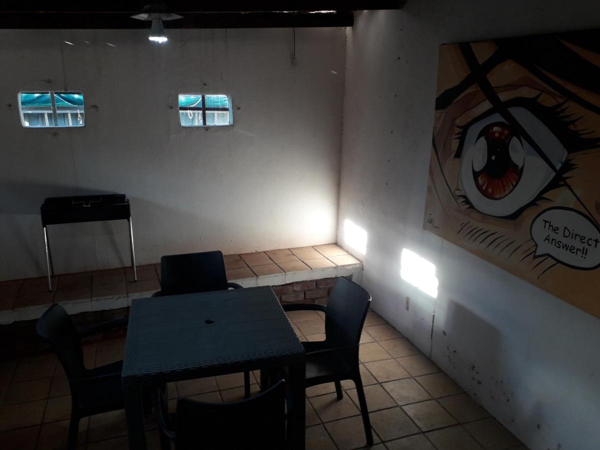 Protea Park Self Catering Guesthouse Rustenburg Dış mekan fotoğraf